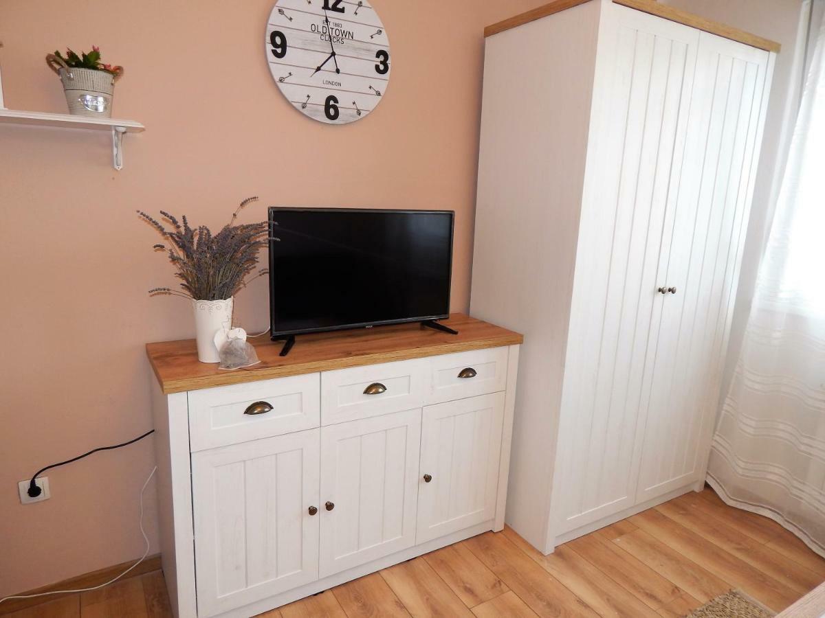 Studio Apartman Tvrtko วาราชดีน ภายนอก รูปภาพ